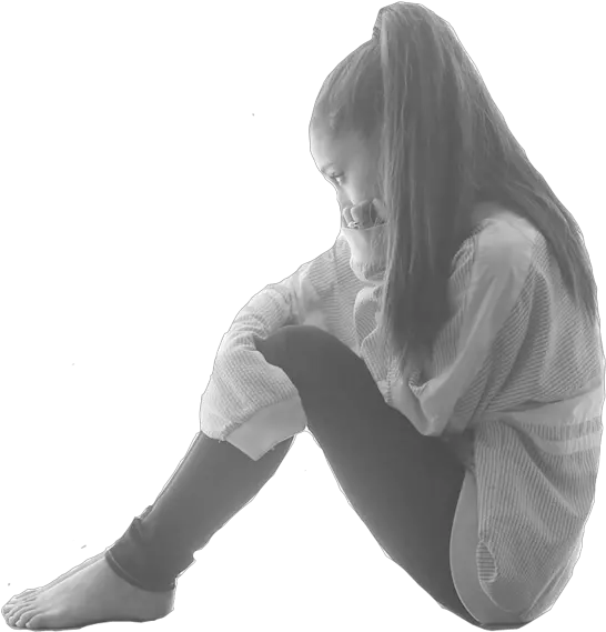 Ariana Grande Sitting Ariana Grande Sitting Png Ariana Grande Png